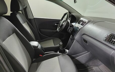 Volkswagen Polo VI (EU Market), 2014 год, 690 000 рублей, 11 фотография