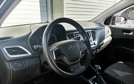 Hyundai Solaris II рестайлинг, 2021 год, 1 377 000 рублей, 8 фотография