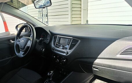 Hyundai Solaris II рестайлинг, 2021 год, 1 377 000 рублей, 9 фотография