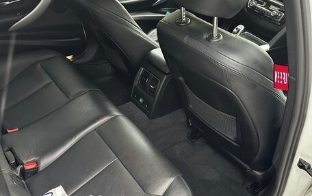BMW 3 серия, 2017 год, 2 500 000 рублей, 12 фотография