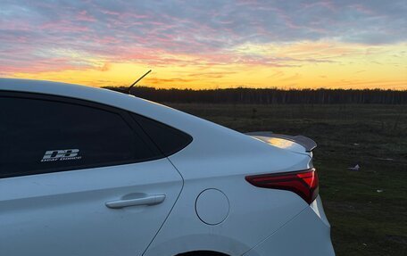 Hyundai Solaris II рестайлинг, 2018 год, 800 000 рублей, 10 фотография