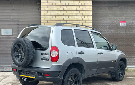 Chevrolet Niva I рестайлинг, 2016 год, 769 000 рублей, 5 фотография
