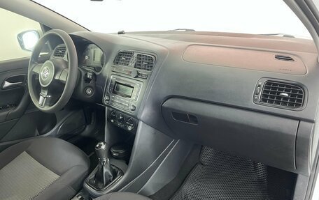 Volkswagen Polo VI (EU Market), 2015 год, 799 000 рублей, 8 фотография