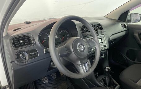 Volkswagen Polo VI (EU Market), 2015 год, 799 000 рублей, 7 фотография