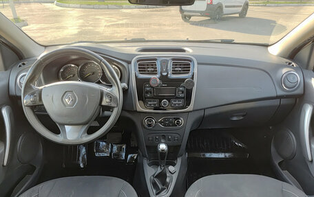 Renault Sandero II рестайлинг, 2017 год, 925 000 рублей, 18 фотография