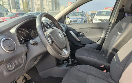 Renault Sandero II рестайлинг, 2017 год, 925 000 рублей, 20 фотография