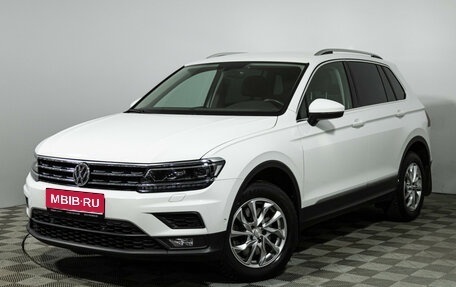 Volkswagen Tiguan II, 2018 год, 2 500 000 рублей, 1 фотография
