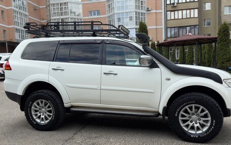 Mitsubishi Pajero Sport II рестайлинг, 2011 год, 2 100 000 рублей, 2 фотография