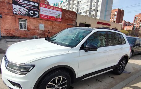 Volkswagen Tiguan II, 2020 год, 3 600 000 рублей, 14 фотография