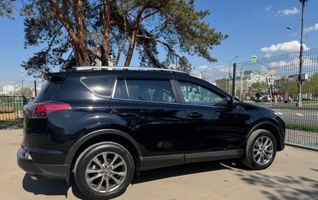 Toyota RAV4, 2018 год, 2 700 000 рублей, 4 фотография
