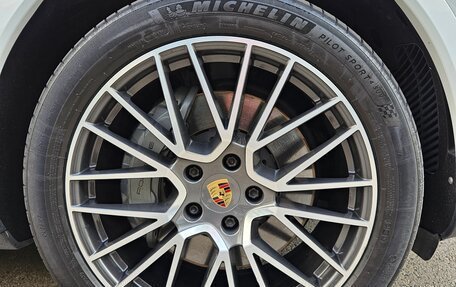 Porsche Cayenne III, 2018 год, 5 950 000 рублей, 16 фотография