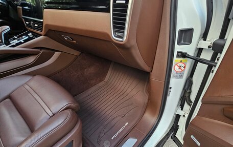 Porsche Cayenne III, 2018 год, 5 950 000 рублей, 25 фотография