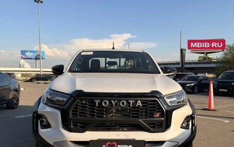 Toyota Hilux VIII, 2025 год, 7 950 000 рублей, 3 фотография