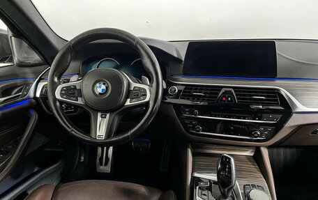 BMW 5 серия, 2017 год, 4 445 000 рублей, 15 фотография