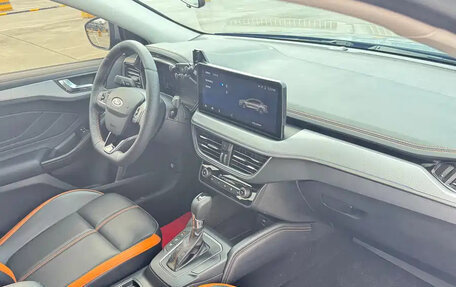 Ford Focus IV, 2022 год, 1 032 526 рублей, 4 фотография
