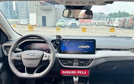 Ford Focus IV, 2022 год, 1 032 526 рублей, 10 фотография