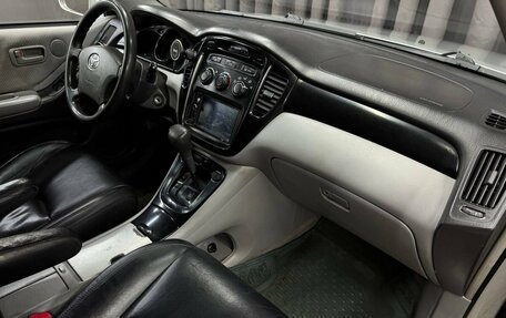 Toyota Highlander III, 2004 год, 639 999 рублей, 13 фотография