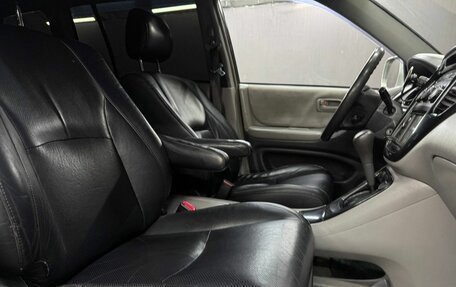 Toyota Highlander III, 2004 год, 639 999 рублей, 14 фотография