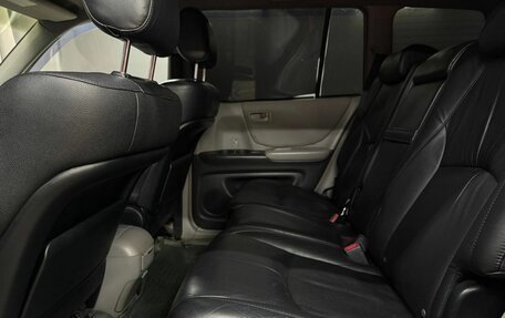 Toyota Highlander III, 2004 год, 639 999 рублей, 17 фотография