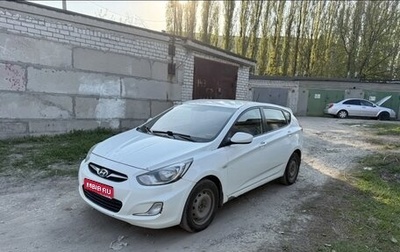 Hyundai Solaris II рестайлинг, 2012 год, 397 000 рублей, 1 фотография