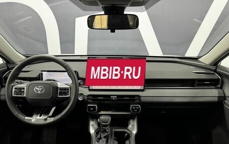 Toyota RAV4, 2026 год, 4 799 900 рублей, 14 фотография