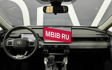 Toyota RAV4, 2026 год, 4 799 900 рублей, 15 фотография