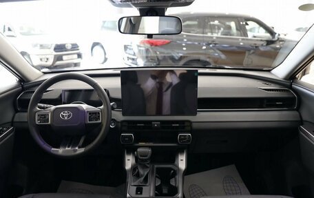 Toyota RAV4, 2026 год, 4 700 000 рублей, 17 фотография