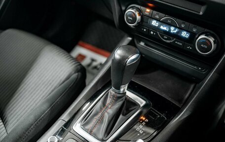 Mazda Axela, 2016 год, 1 390 000 рублей, 15 фотография