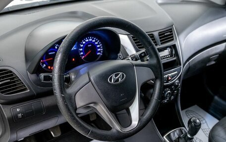 Hyundai Solaris II рестайлинг, 2014 год, 806 000 рублей, 18 фотография