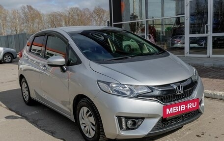 Honda Fit III, 2016 год, 960 000 рублей, 7 фотография