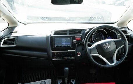 Honda Fit III, 2016 год, 960 000 рублей, 10 фотография