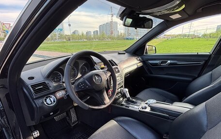 Mercedes-Benz C-Класс, 2010 год, 1 225 000 рублей, 5 фотография