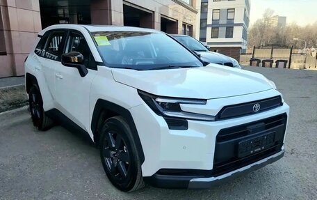 Toyota RAV4, 2026 год, 4 400 000 рублей, 3 фотография