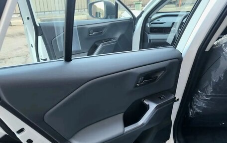 Toyota RAV4, 2026 год, 4 400 000 рублей, 16 фотография