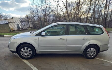 Ford Focus II рестайлинг, 2006 год, 329 000 рублей, 2 фотография
