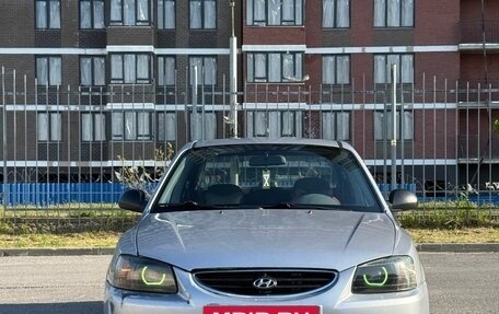 Hyundai Accent II, 2004 год, 310 000 рублей, 2 фотография