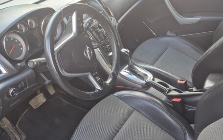 Opel Astra J, 2011 год, 750 000 рублей, 6 фотография