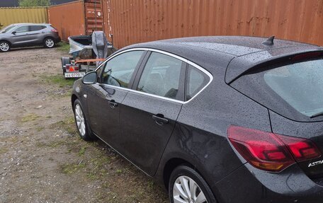 Opel Astra J, 2011 год, 750 000 рублей, 12 фотография