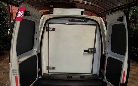 Volkswagen Caddy III рестайлинг, 2011 год, 1 199 000 рублей, 6 фотография