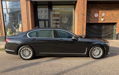 BMW 7 серия, 2020 год, 6 150 000 рублей, 2 фотография