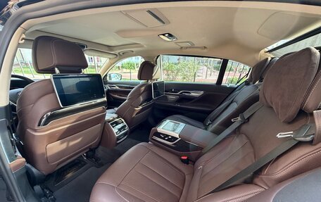 BMW 7 серия, 2020 год, 6 150 000 рублей, 9 фотография