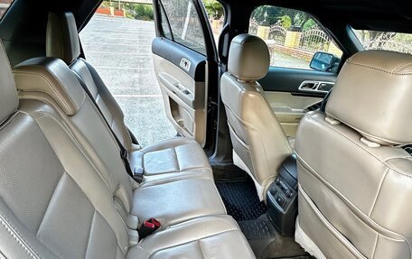 Ford Explorer VI, 2012 год, 1 750 000 рублей, 6 фотография