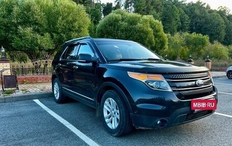 Ford Explorer VI, 2012 год, 1 750 000 рублей, 3 фотография