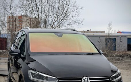 Volkswagen Touran III, 2016 год, 2 100 000 рублей, 4 фотография