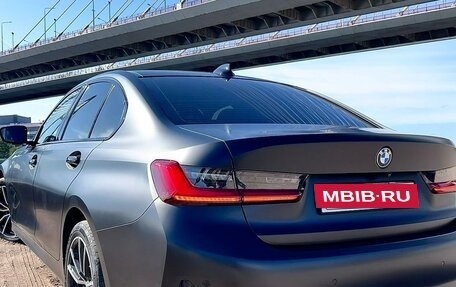 BMW 3 серия, 2019 год, 3 300 000 рублей, 3 фотография