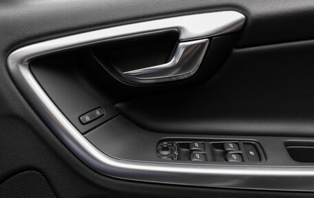 Volvo V60 I, 2014 год, 1 649 000 рублей, 17 фотография