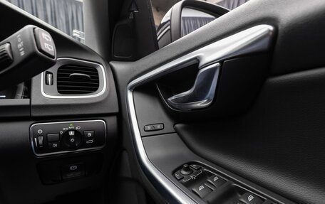 Volvo V60 I, 2014 год, 1 649 000 рублей, 24 фотография