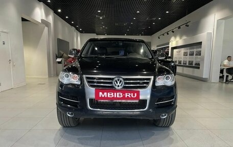 Volkswagen Touareg III, 2007 год, 940 000 рублей, 2 фотография