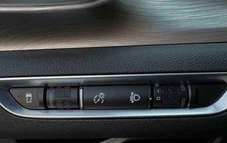 Geely Coolray I, 2023 год, 1 950 000 рублей, 8 фотография