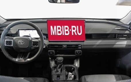 Toyota RAV4, 2026 год, 4 525 000 рублей, 6 фотография